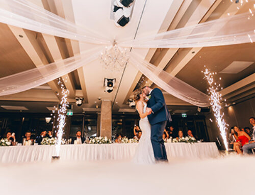 How to Save Money On a Wedding